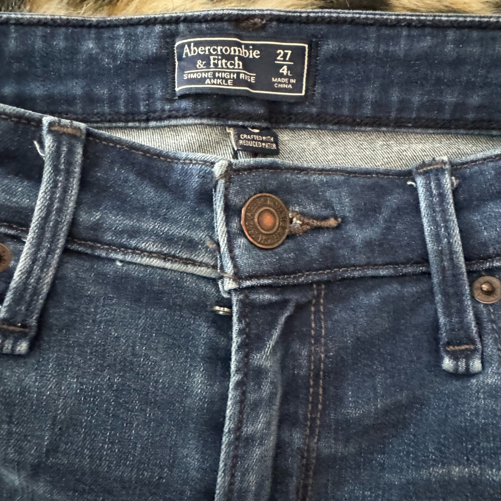 Abercrombie & Fitch jeans - Picture 10 of 10